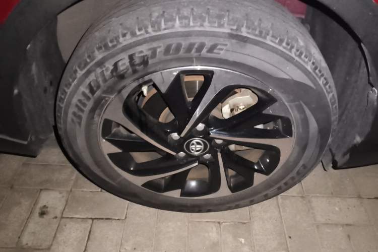 Used Toyota IZOA 2018 2.0L Yichi Edition China V Standard Right Front Wheel Hub