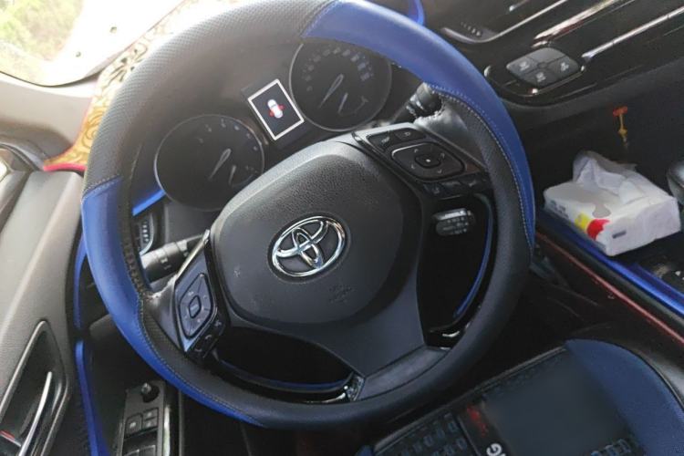 Used Toyota IZOA 2018 2.0L Yichi Edition China V Standard Steering Wheel