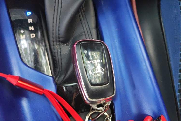 Used Toyota IZOA 2018 2.0L Yichi Edition China V Standard Vehicle Key