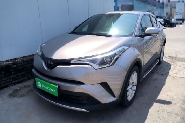 Used Toyota IZOA 2018 2.0L Yidong Version China V Standard