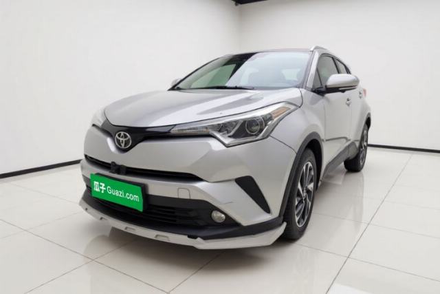 Used Toyota IZOA 2018 2.0L Yichi Version China VI Standard