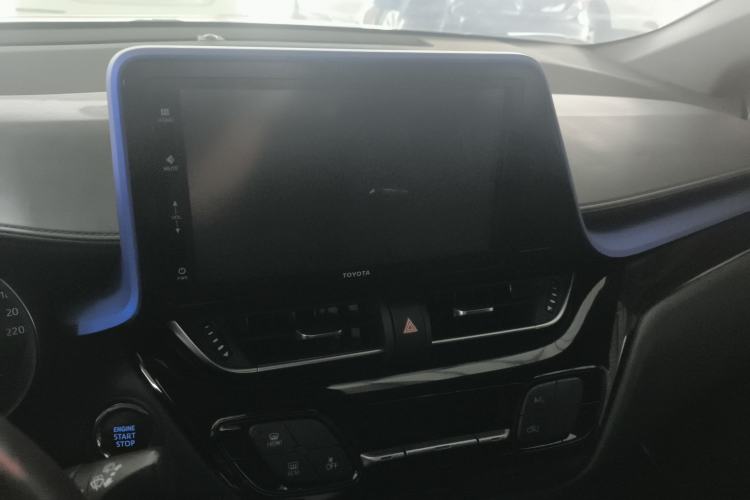 Used Toyota IZOA 2018 2.0L Yichi Edition China V Standard Audio And AC Panel