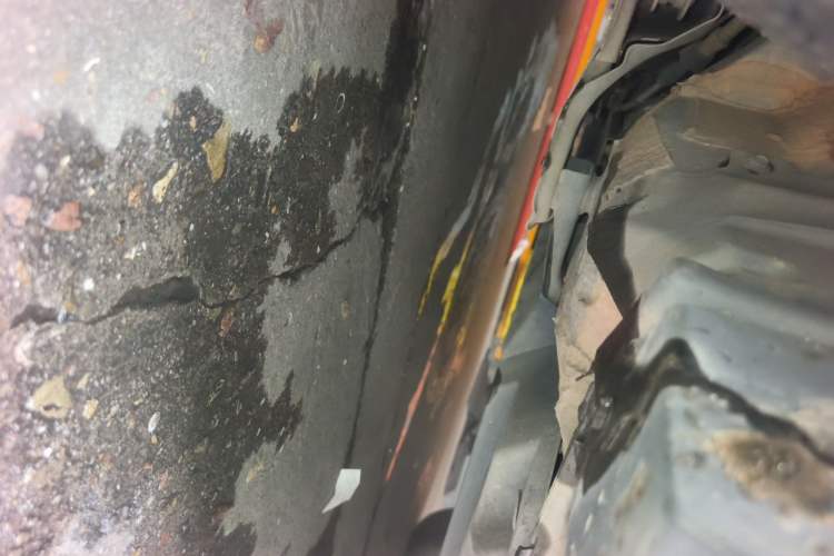 Used Toyota IZOA 2018 2.0L Yichi Version China VI Standard Chassis Front Left
