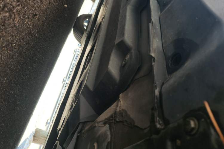 Used Toyota IZOA 2018 2.0L Yichi Edition China V Standard Chassis Front Right