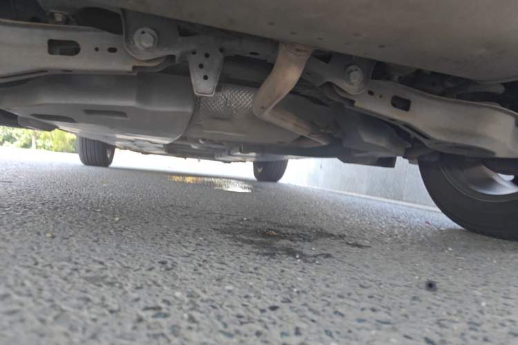 Used Toyota IZOA 2018 2.0L Yichi Version China VI Standard Chassis Rear