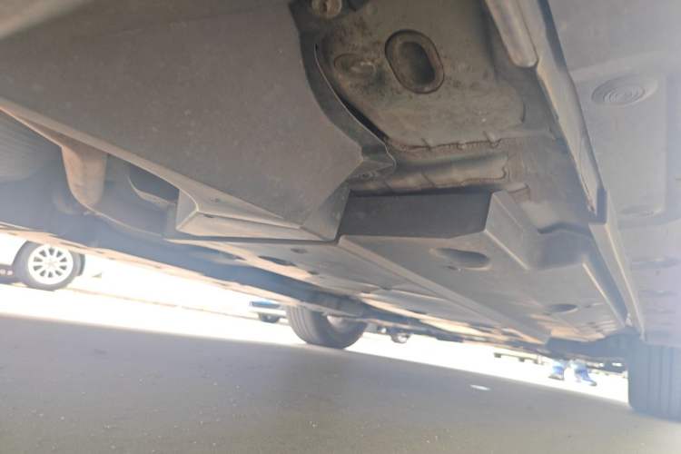 Used Toyota IZOA 2018 2.0L Yichi Edition China V Standard Chassis Rear Right