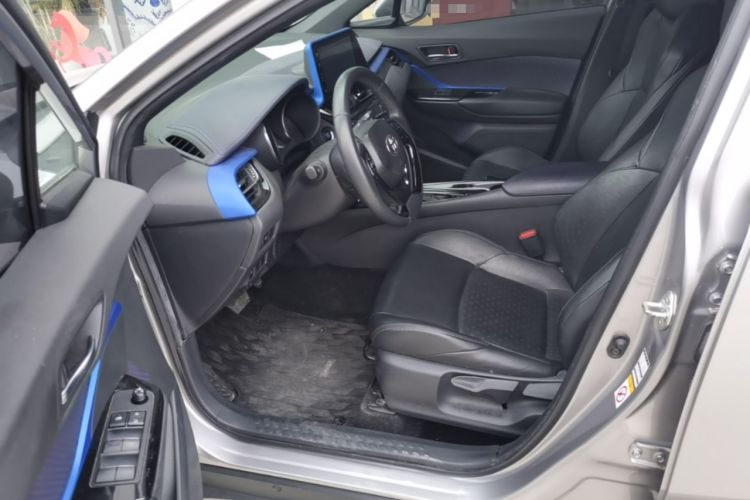 Used Toyota IZOA 2018 2.0L Yichi Edition China V Standard Driver Seat
