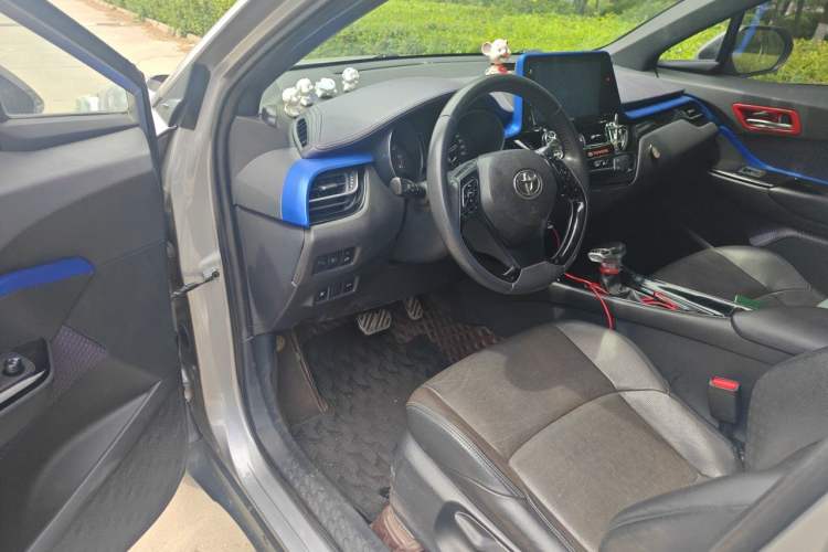 Used Toyota IZOA 2018 2.0L Yichi Edition China V Standard Driver Seat