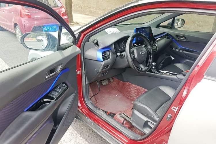 Used Toyota IZOA 2018 2.0L Yichi Edition China V Standard Driver Seat
