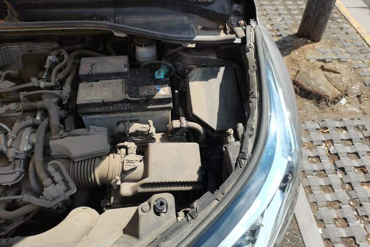 Used Toyota IZOA 2018 2.0L Yichi Edition China V Standard Engine Bay Left