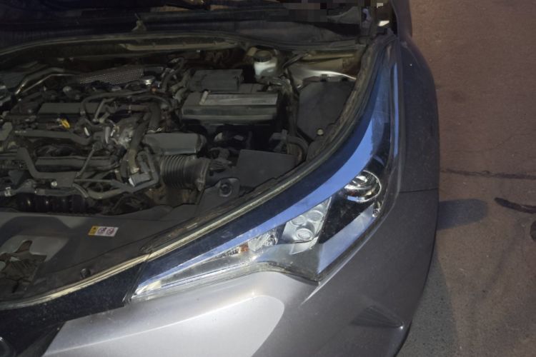 Used Toyota IZOA 2018 2.0L Yichi Version China VI Standard Engine Bay Left
