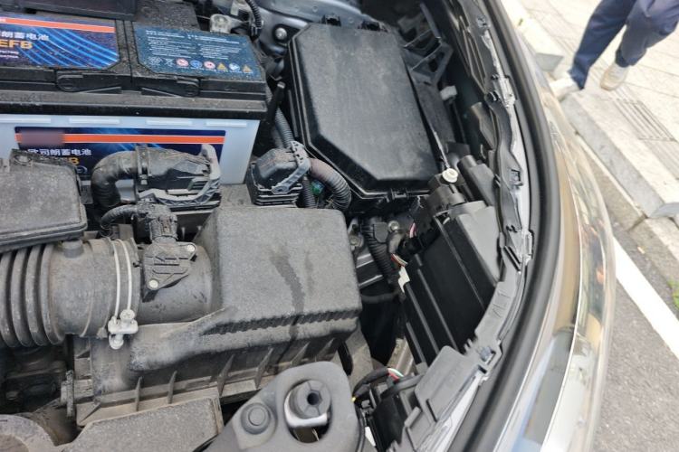 Used Toyota IZOA 2018 2.0L Yichi Version China VI Standard Engine Bay Left