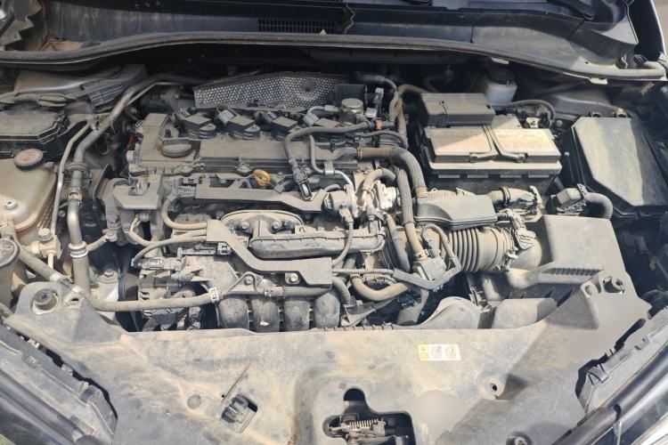 Used Toyota IZOA 2018 2.0L Yichi Edition China V Standard Engine Bay