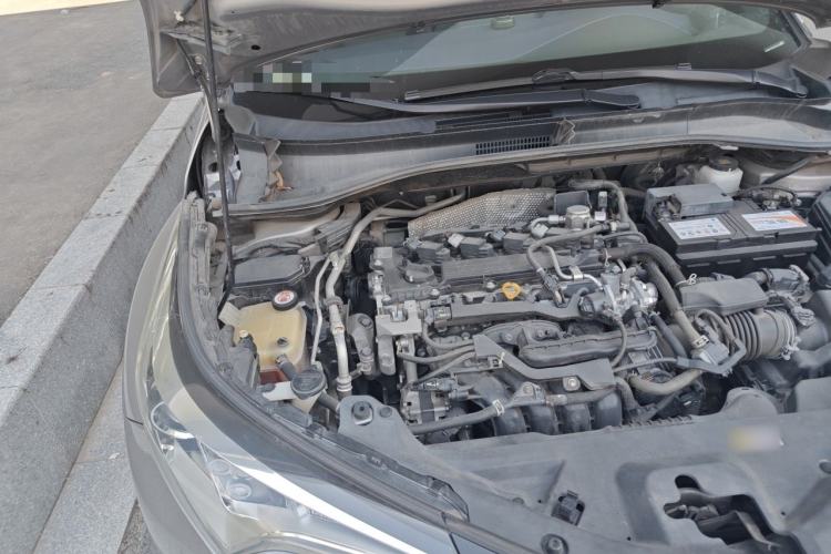Used Toyota IZOA 2018 2.0L Yichi Version China VI Standard Engine Bay Right