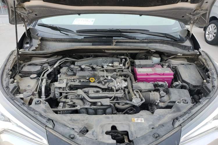 Used Toyota IZOA 2018 2.0L Yichi Edition China V Standard Engine Bay