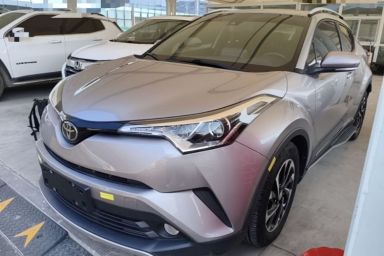 Used Toyota IZOA 2018 2.0L Yichi Version China VI Standard