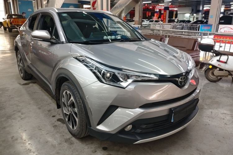 Used Toyota IZOA 2018 2.0L Yichi Edition China V Standard Exterior 1