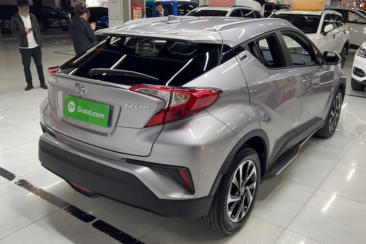 Used Toyota IZOA 2018 2.0L Yichi Edition China V Standard Exterior 3