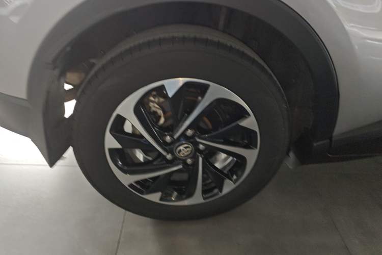 Used Toyota IZOA 2018 2.0L Yichi Version China VI Standard Exterior 5