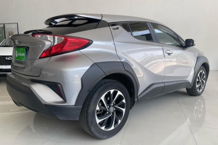 Used Toyota IZOA 2018 2.0L Yichi Version China VI Standard Exterior 5