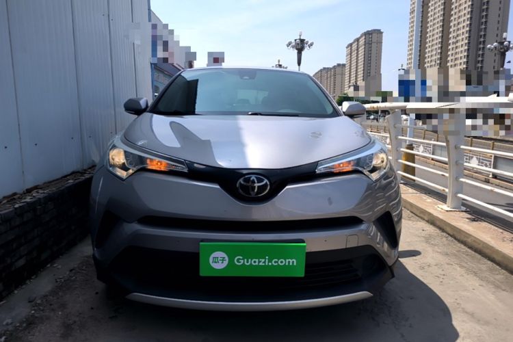 Used Toyota IZOA 2018 2.0L Yidong Version China V Standard Front