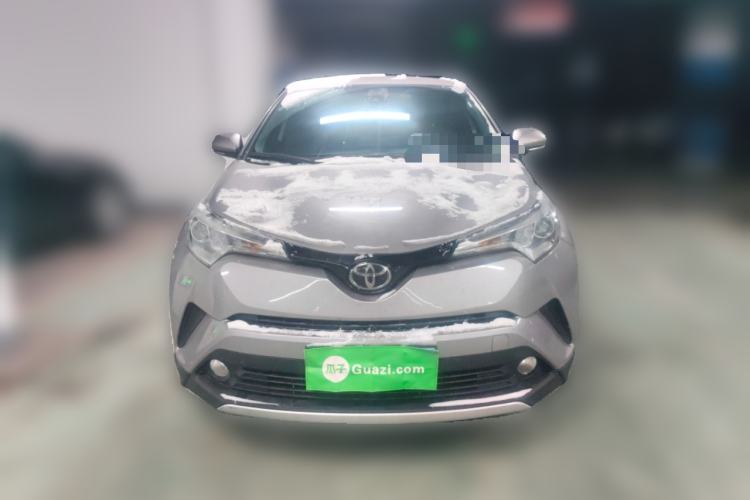 Used Toyota IZOA 2018 2.0L Yichi Version China VI Standard Front