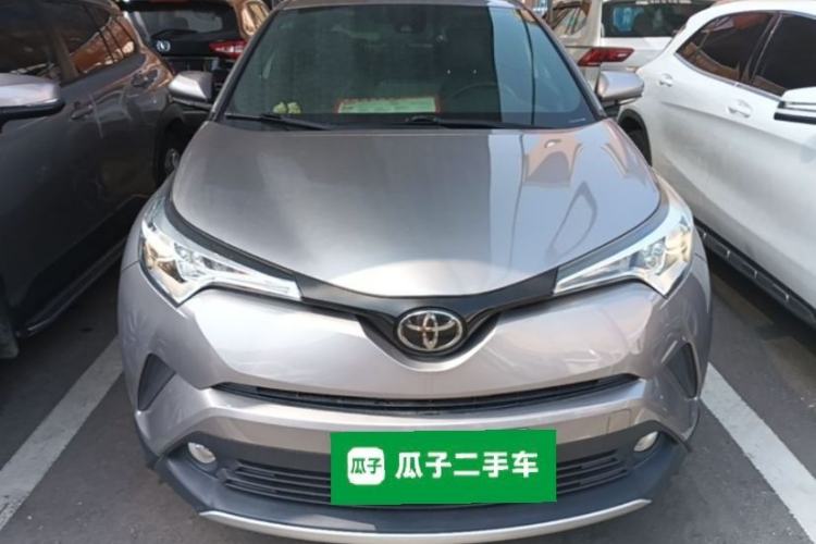 Used Toyota IZOA 2018 2.0L Yichi Version China VI Standard Front