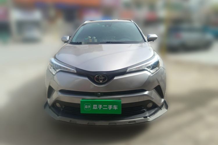 Used Toyota IZOA 2018 2.0L Yichi Version China VI Standard Front