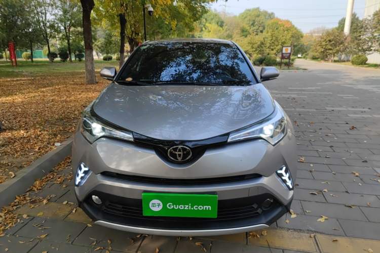 Used Toyota IZOA 2018 2.0L Yichi Edition China V Standard Front