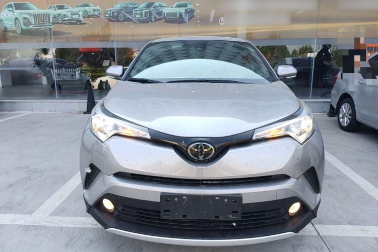 Used Toyota IZOA 2018 2.0L Yichi Edition China V Standard Front