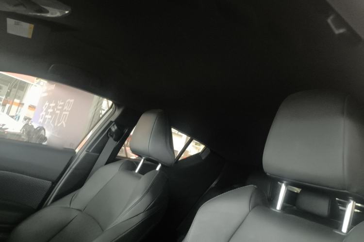 Used Toyota IZOA 2018 2.0L Yichi Edition China V Standard Headliner