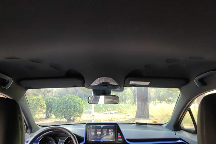Used Toyota IZOA 2018 2.0L Yichi Edition China V Standard Headliner