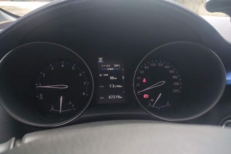 Used Toyota IZOA 2018 2.0L Yichi Edition China V Standard Instrument Cluster
