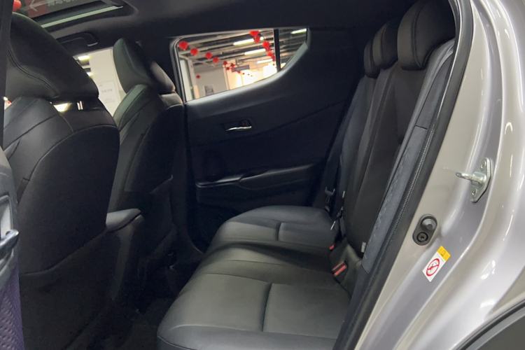 Used Toyota IZOA 2018 2.0L Yichi Edition China V Standard Interior 1
