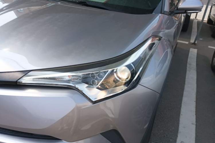 Used Toyota IZOA 2018 2.0L Yichi Version China VI Standard Left Front Headlight
