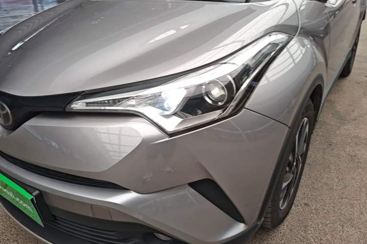 Used Toyota IZOA 2018 2.0L Yichi Version China VI Standard Left Front Headlight
