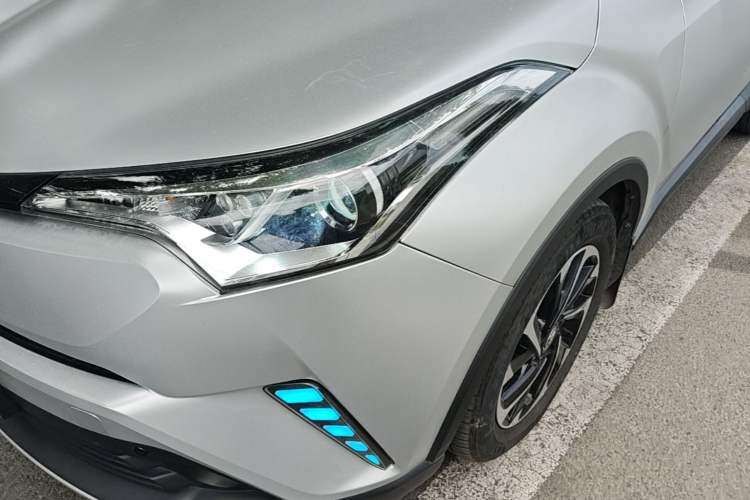 Used Toyota IZOA 2018 2.0L Yichi Edition China V Standard Left Front Headlight