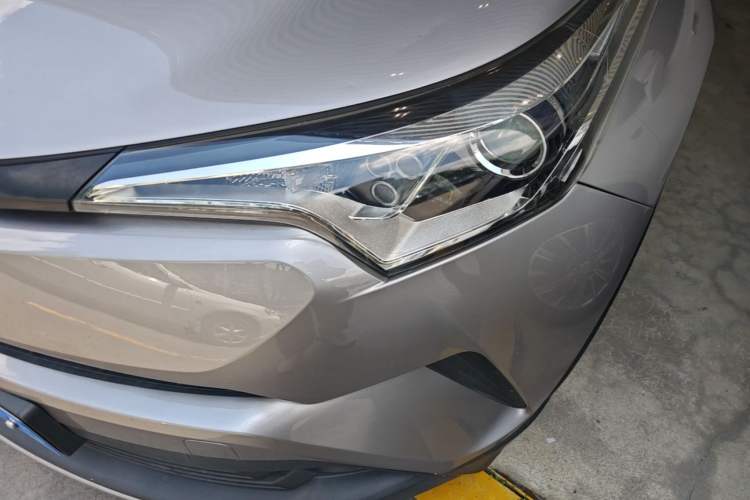 Used Toyota IZOA 2018 2.0L Yichi Version China VI Standard Left Front Headlight