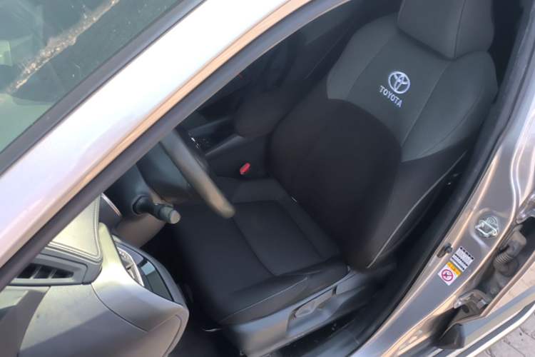 Used Toyota IZOA 2018 2.0L Yidong Version China V Standard Left Front Seat