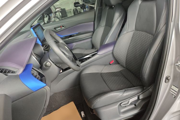 Used Toyota IZOA 2018 2.0L Yichi Version China VI Standard Left Front Seat