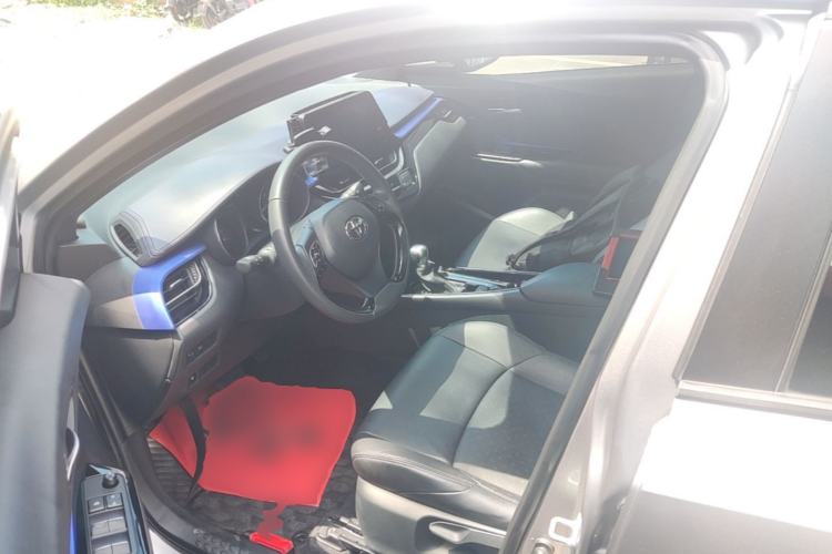 Used Toyota IZOA 2018 2.0L Yichi Edition China V Standard Left Front Seat