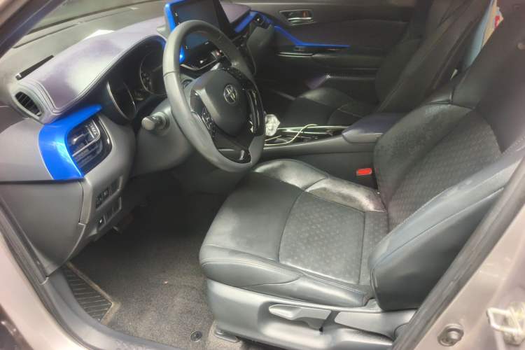 Used Toyota IZOA 2018 2.0L Yichi Version China VI Standard Left Front Seat