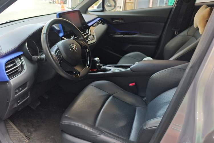Used Toyota IZOA 2018 2.0L Yichi Version China VI Standard Left Front Seat