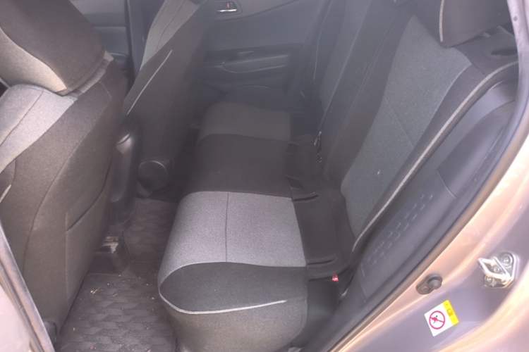 Used Toyota IZOA 2018 2.0L Yidong Version China V Standard Left Rear Seat