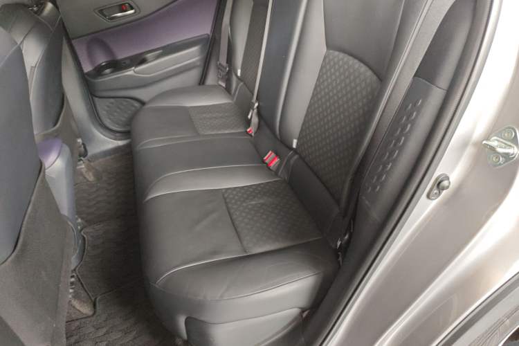 Used Toyota IZOA 2018 2.0L Yichi Version China VI Standard Left Rear Seat