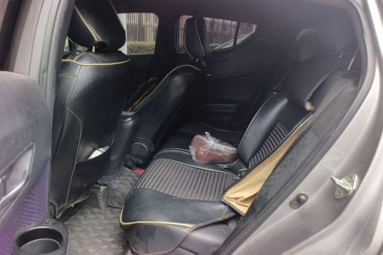 Used Toyota IZOA 2018 2.0L Yichi Version China VI Standard Left Rear Seat