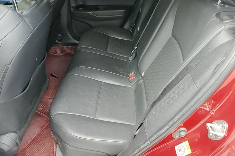 Used Toyota IZOA 2018 2.0L Yichi Edition China V Standard Left Rear Seat