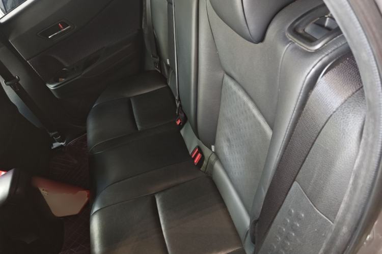 Used Toyota IZOA 2018 2.0L Yichi Version China VI Standard Left Rear Seat