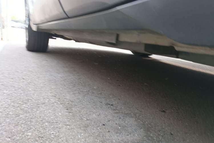 Used Toyota IZOA 2018 2.0L Yichi Version China VI Standard Left Side Sill