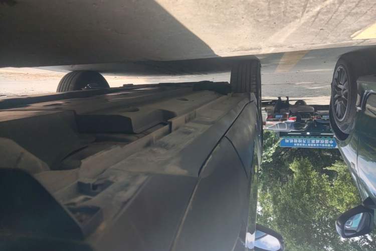 Used Toyota IZOA 2018 2.0L Yichi Edition China V Standard Left Side Sill